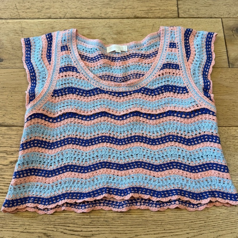 Rebellion Again Crochet Tank Top M Pink Blue Wavy Stripe Boho Festival (2143)
